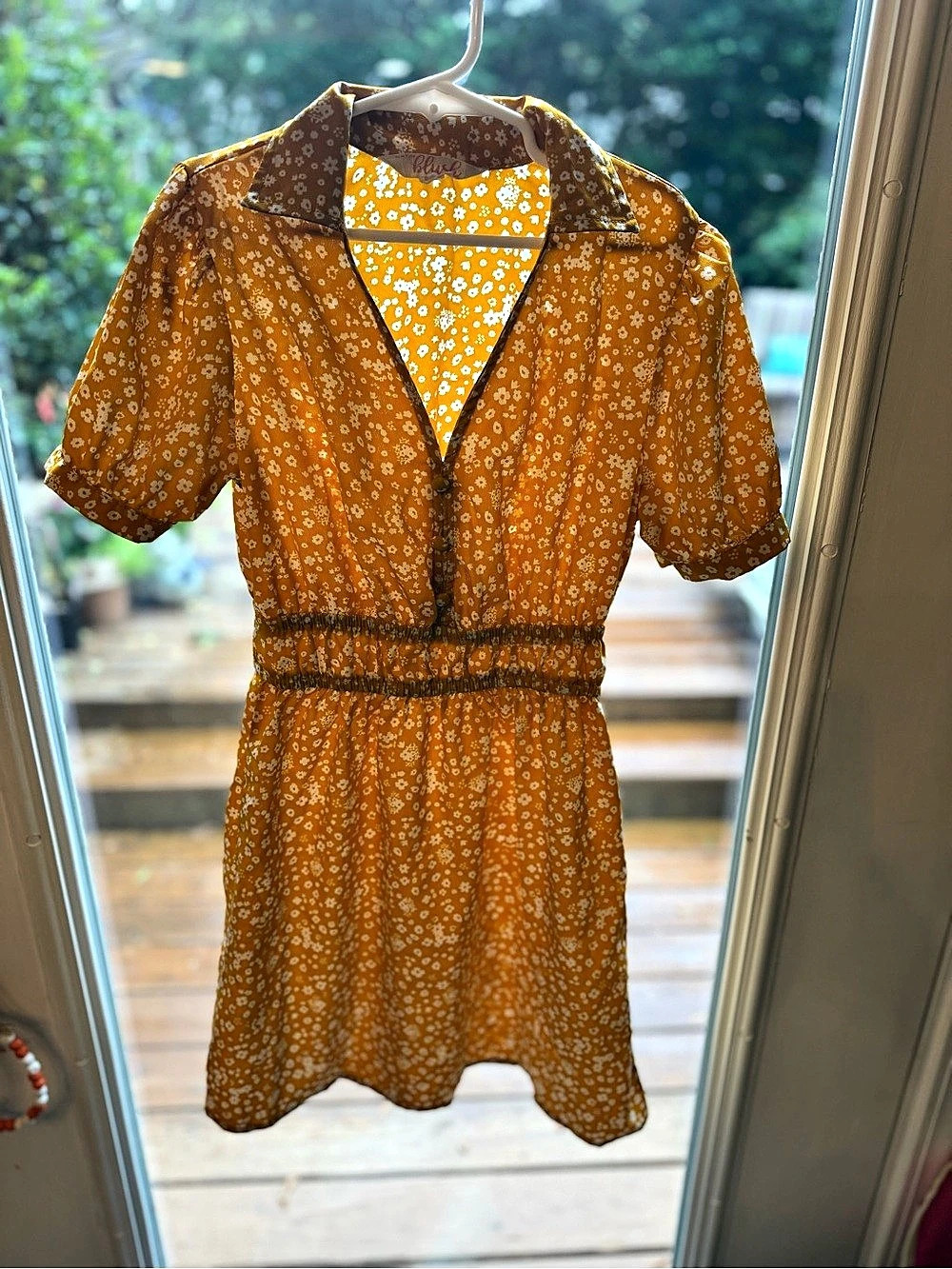 Girls Fall Mini Dress in Yellow & White Like New Medium (6/7)